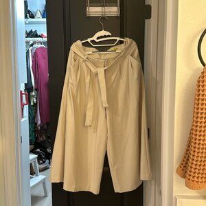 Anthropologie cropped 8 pants